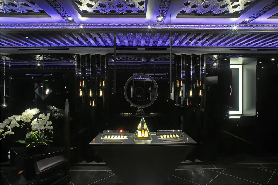 Serge Lutens - Perfumista